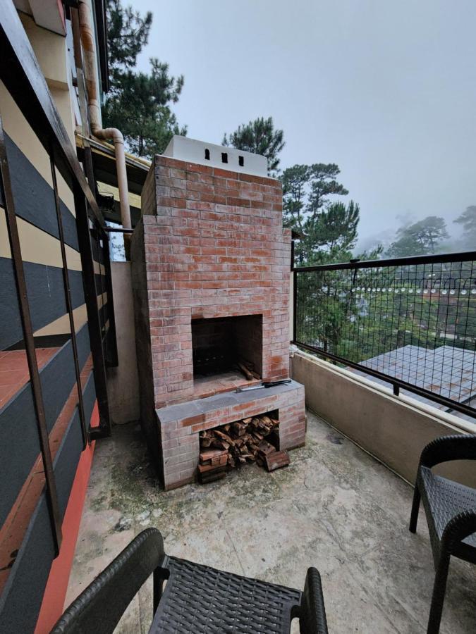 Appartamento Baguio Hillside Haven Baguio City Esterno foto