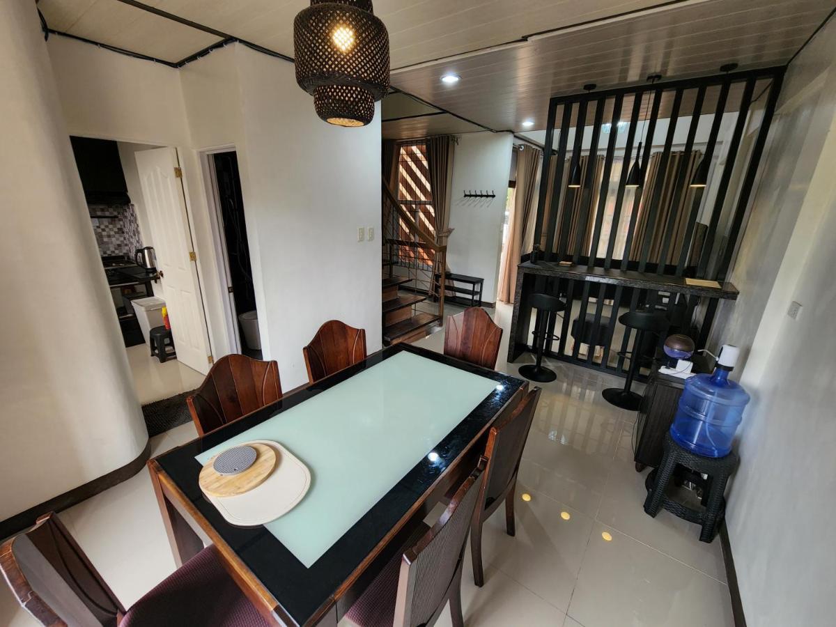 Appartamento Baguio Hillside Haven Baguio City Esterno foto
