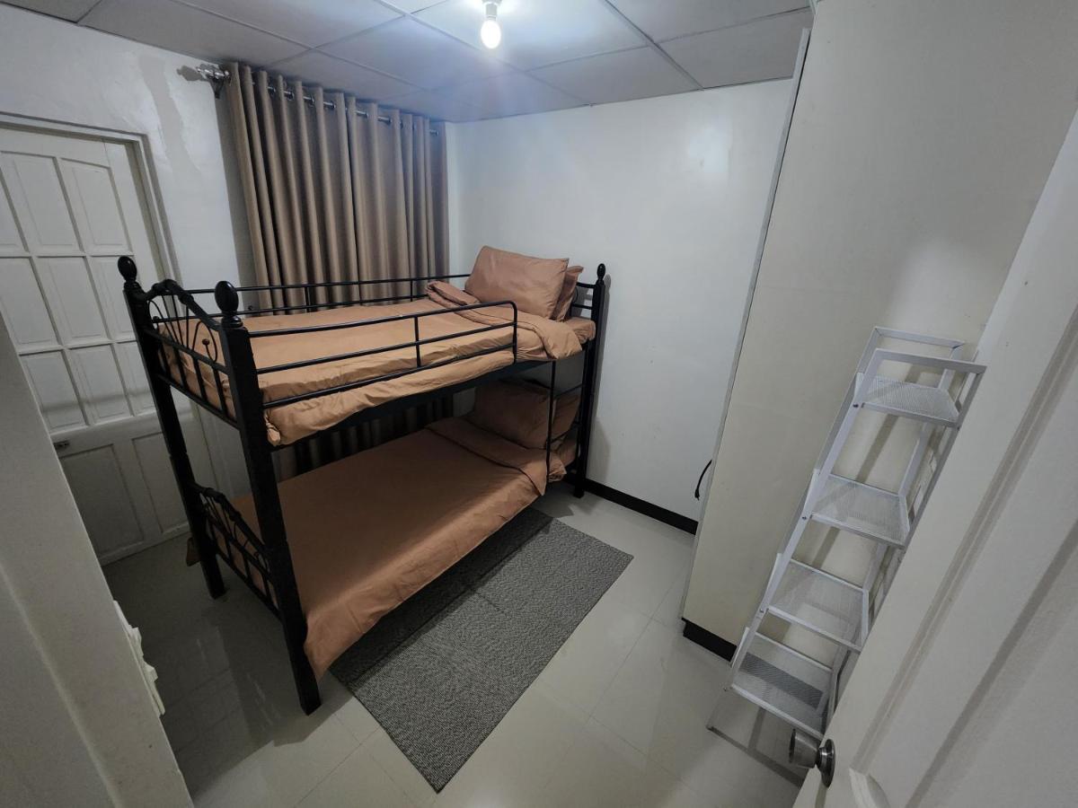 Appartamento Baguio Hillside Haven Baguio City Esterno foto